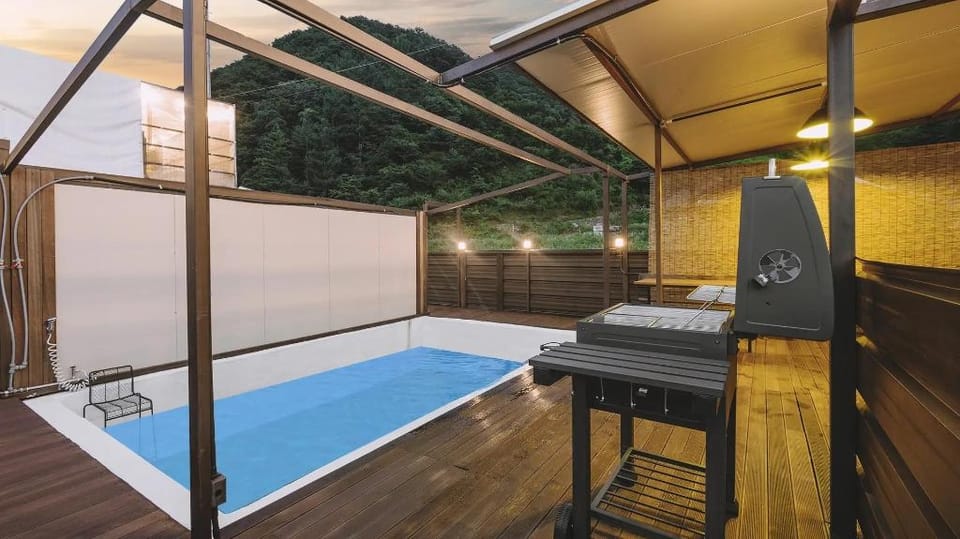 Gapyeong BD7S Glamping&caravan Bed and Breakfast in Gyeonggi-do