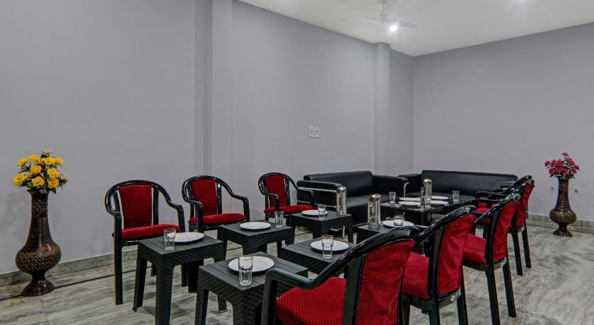 Super Townhouse swaroop inn Hotel in Lucknow