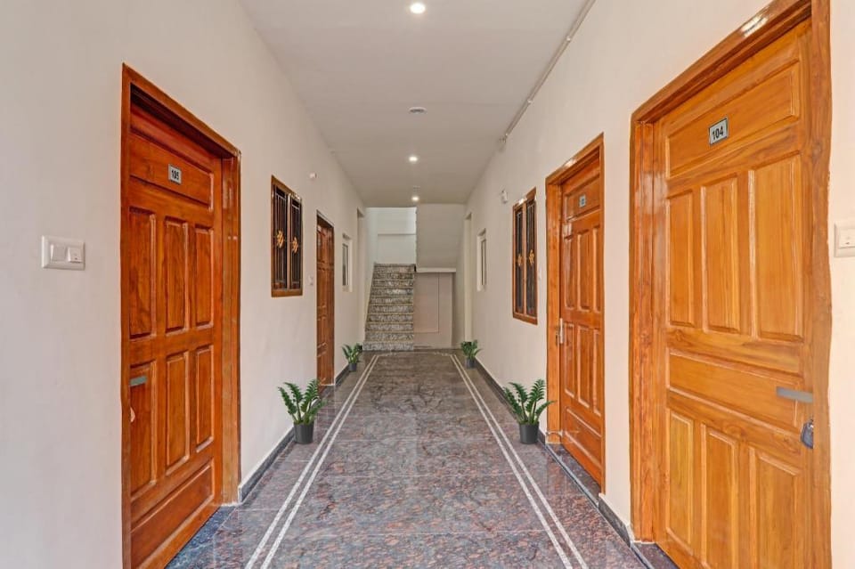 Super Guest House O R R INN Hotel in Nepal