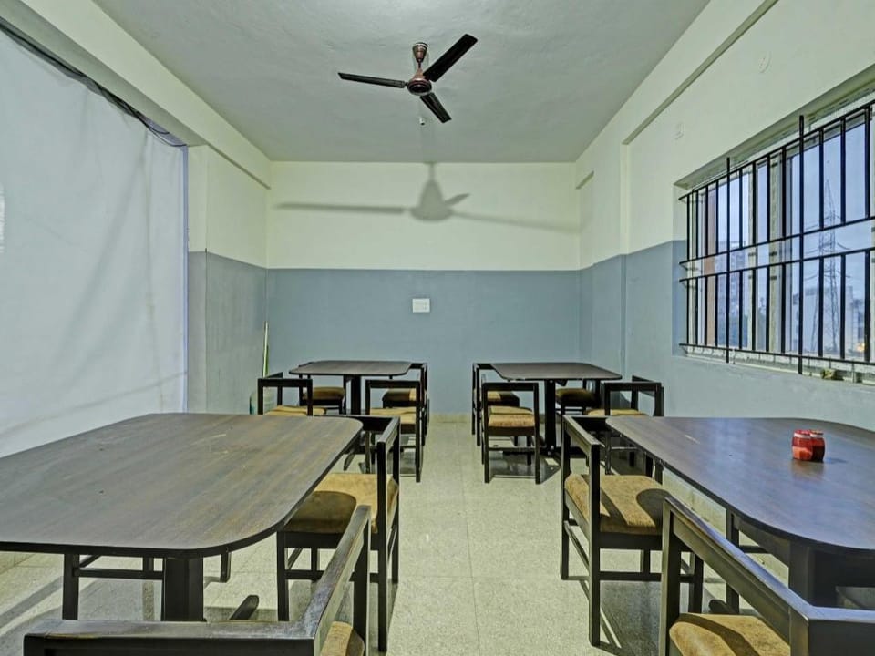 Super Hotel O Sri Sapthagiri Comforts Hotel in Bengaluru