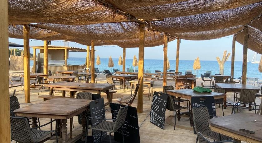 Les Lodges de la Plage Favone Hotel in Sari-Solenzara