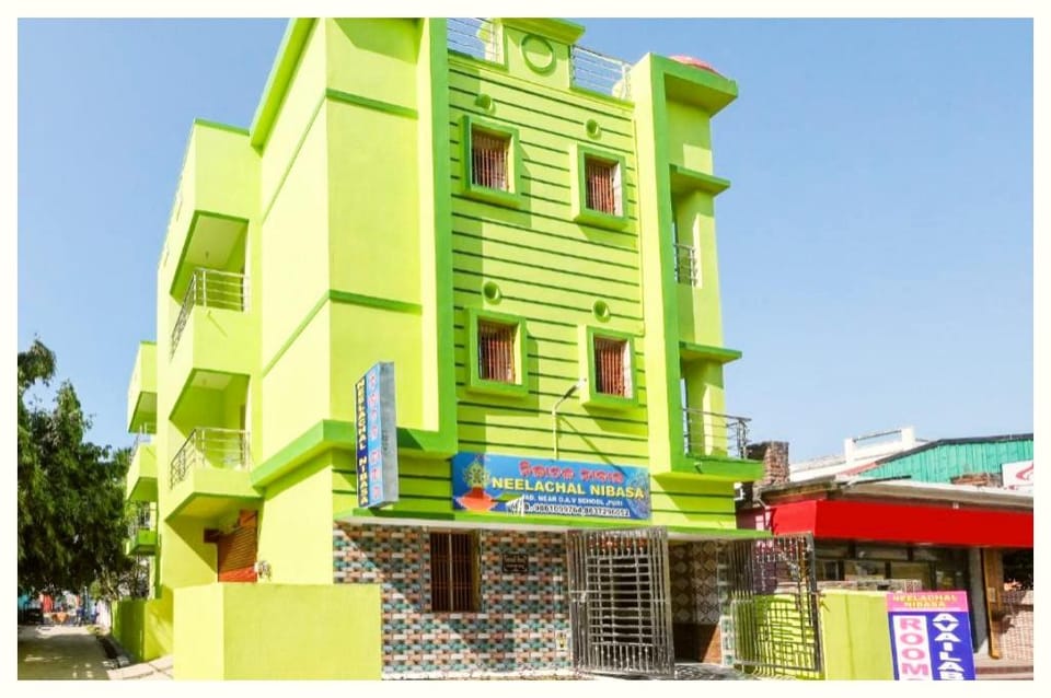 Goroomgo Neelachal Holiday Nibasa CT Road Hotel in Puri