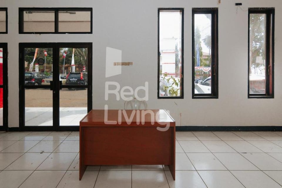 KORPRI Live House RedPartner Hotel in West Java