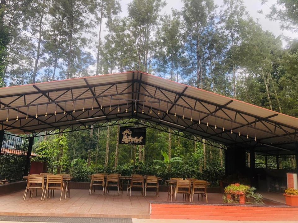 Indavara Houses Vacation rental in Karnataka