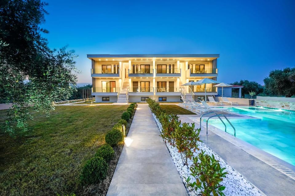 Olia Thassos - Luxury Apartments Hotel in Thasos