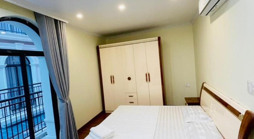 Homestay Hạ Long HD Vacation rental in Laos