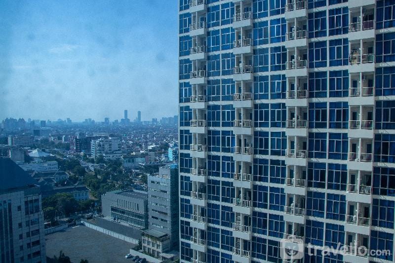 Nice 1BR + Extra Room at Capitol Park By Travelio Apartment in Jakarta