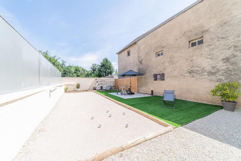 Coté Cour Vacation rental in Bourgogne-Franche-Comté