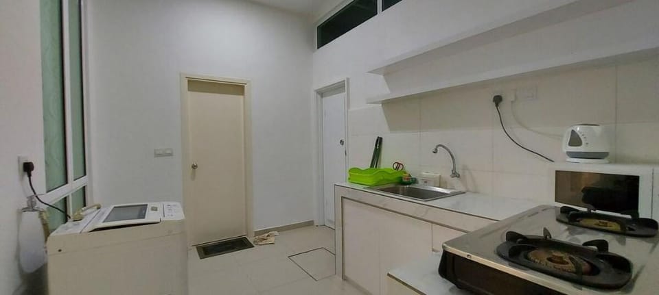 SIGC 3 Bedroom Townhouse w Club House Facilities G Vacation rental in Negeri Sembilan, Malaysia