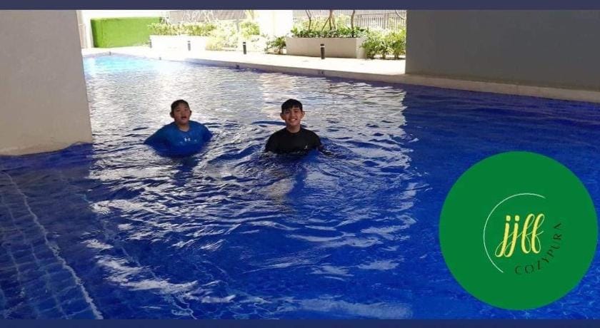 Cozypura Staycation w/ pay parking @ S Res MOA Apartment in Pasay