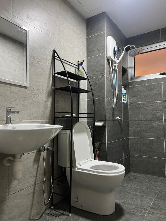 Service Apartment w/ pool & Playground Apartment in Selangor, Malaysia