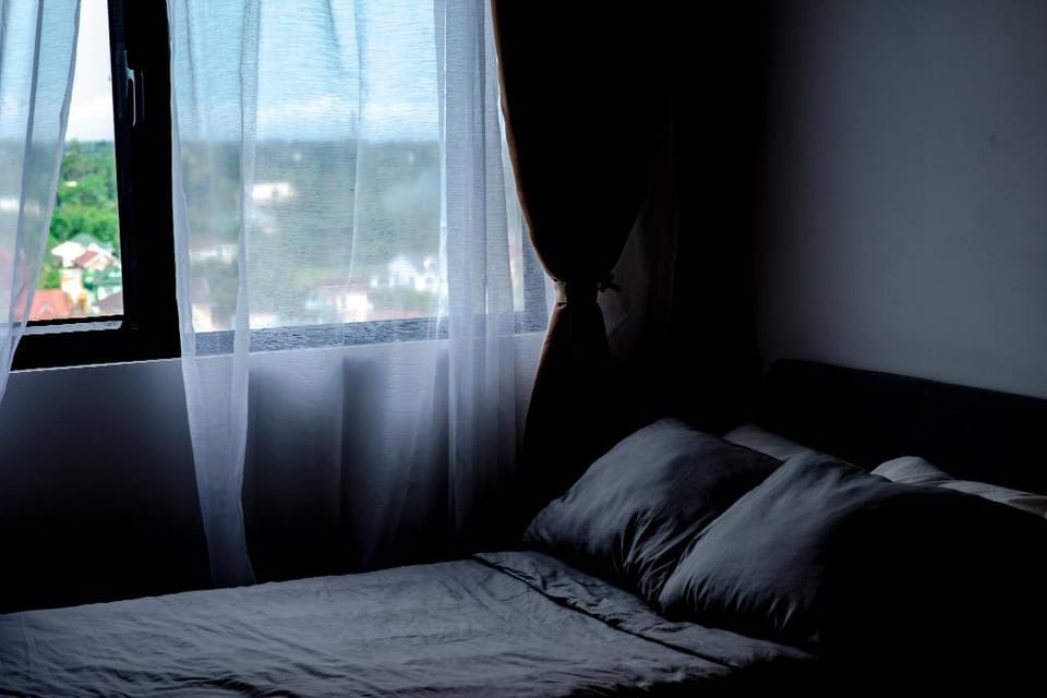 Serin East Tagaytay Studio Suite. Your home.  Apartment in Tagaytay