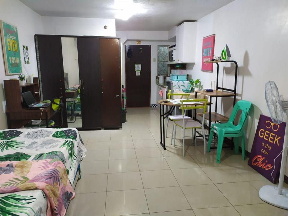Simple Tropical condo Apartment in Lapu-Lapu City