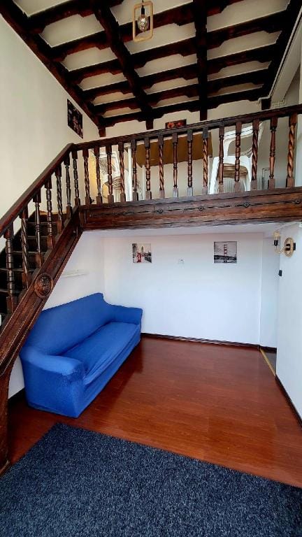 Central Penthouse Studio with BBQ & Jacuzzi Vacation rental in Bucharest