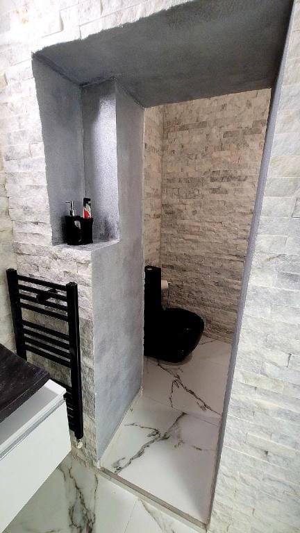 Central Luxury studio with free parking Vacation rental in Bucharest