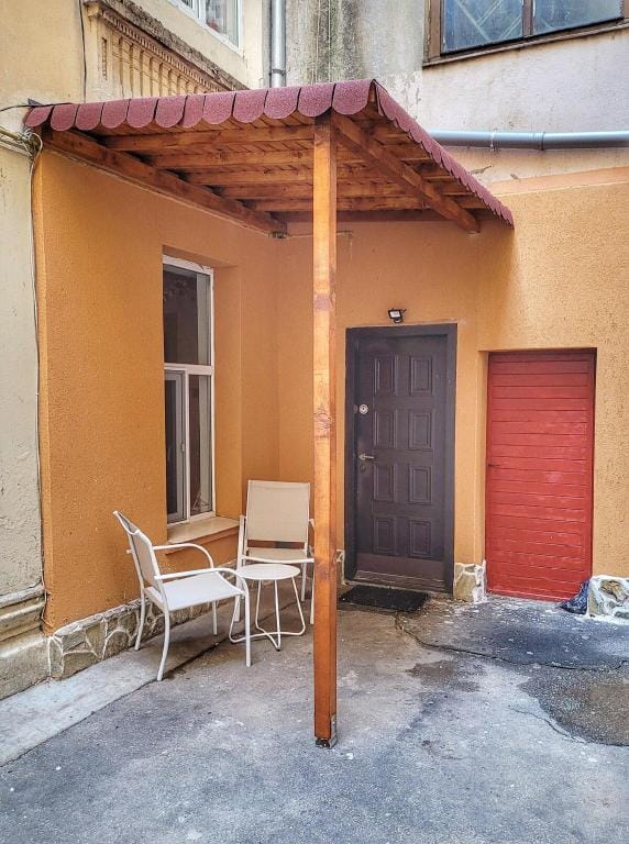 Central Luxury studio with free parking Vacation rental in Bucharest