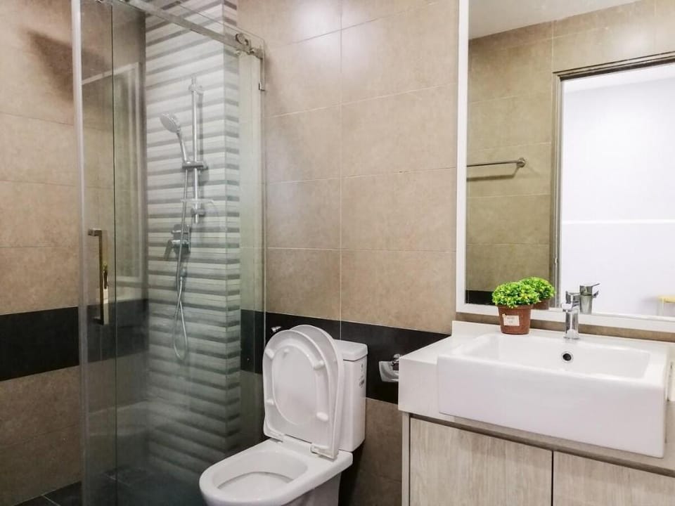 3 Bedroom attached with 3Bathroom Setapak Apartment in Federal Territory of Kuala Lumpur