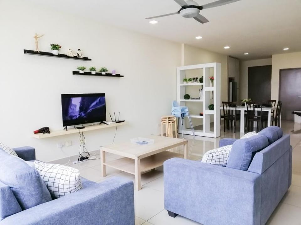 3 Bedroom attached with 3Bathroom Setapak Apartment in Federal Territory of Kuala Lumpur