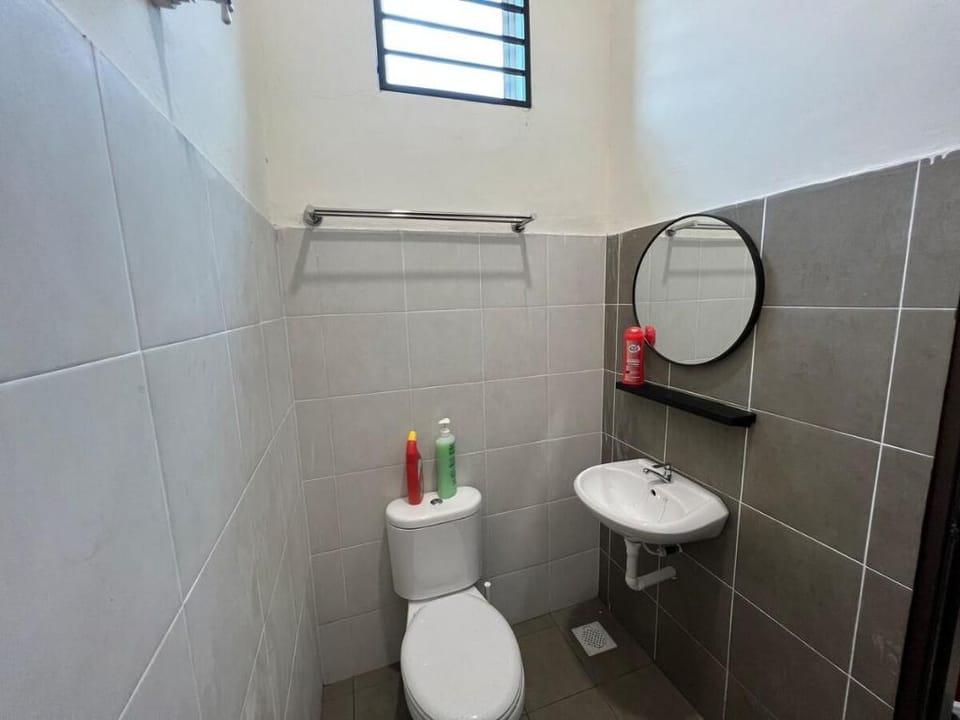 Raia Homestay (Muslim only) Vacation rental in Perak