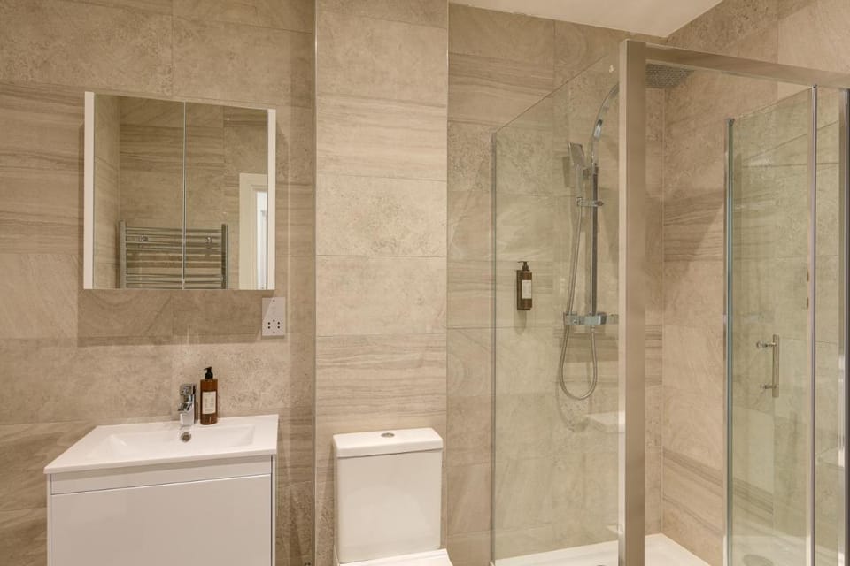 Hounslow Central Apartments Apartment in Isleworth