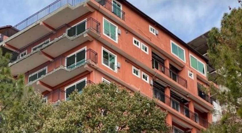 AK HOTEL & SUITES Apartment in Punjab