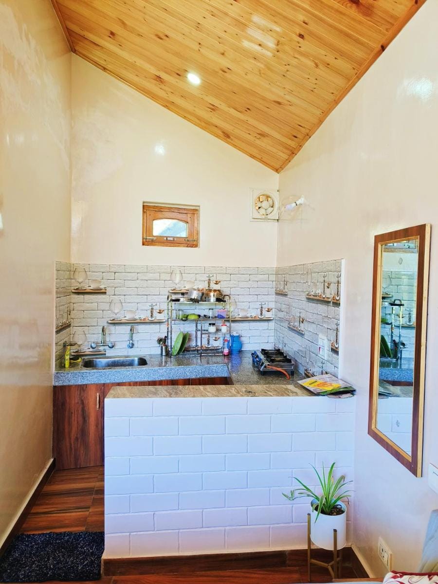 Aatithya Cottage Raison(Manali)  Vacation rental in Himachal Pradesh
