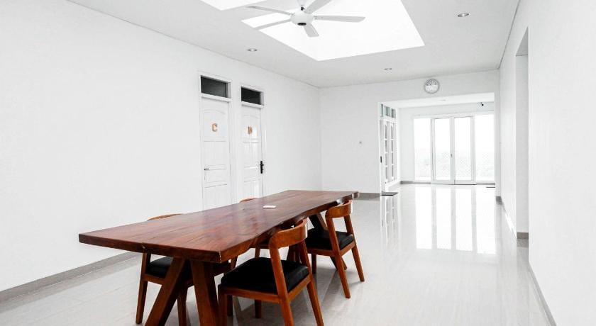 RedDoorz near Bukitsari Semarang Hotel in Indonesia