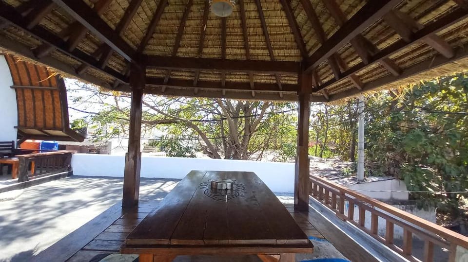 JEOVANNA COTTAGE Vacation rental in Pemenang