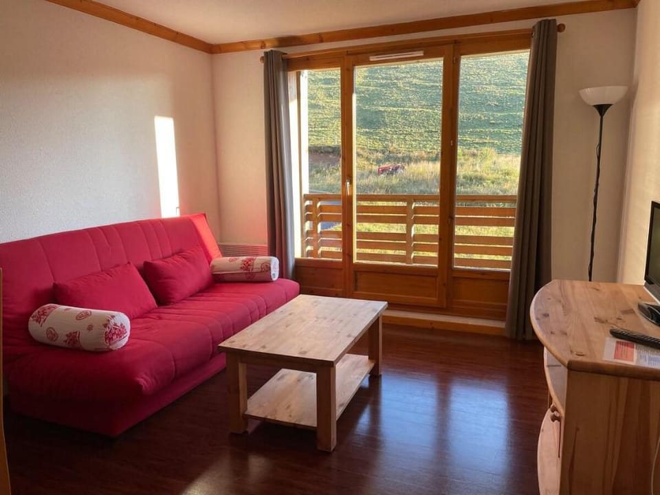 Appartement de type 2 à Super Besse Apartment in Besse-et-Saint-Anastaise