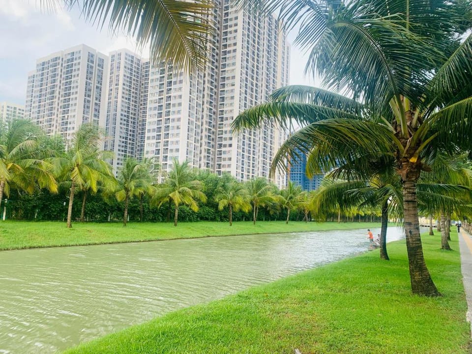 Căn hộ 2 phòng ngủ cao cấp Vinhome Grand Park Apartment in Ho Chi Minh City