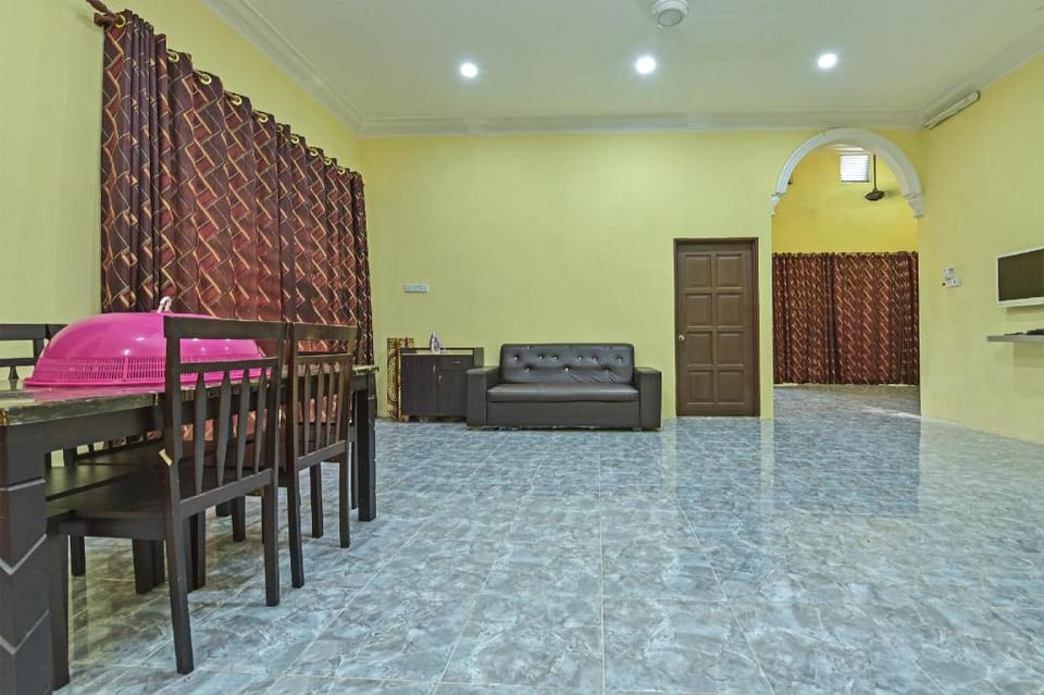 OYO Home 90607 Casaria Besut Hotel in Terengganu, Malaysia