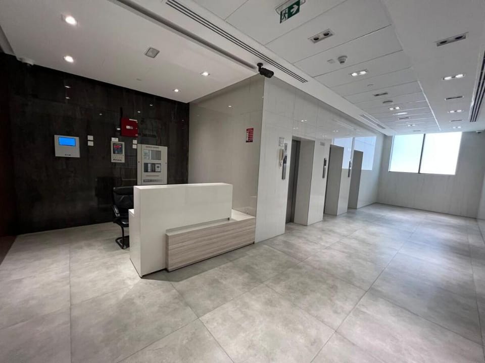 Brand New Studio Near To Dubai Airport Apartment in Al Sharjah
