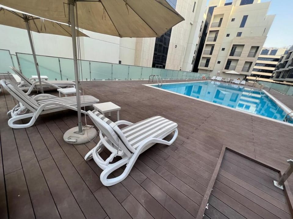 Brand New Studio Near To Dubai Airport Apartment in Al Sharjah