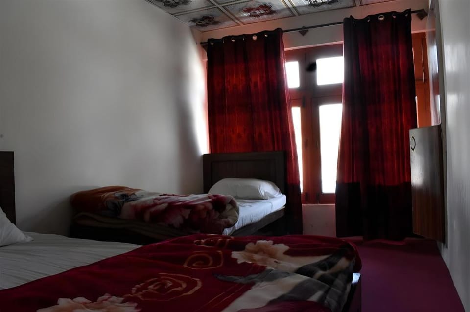 Al Amin Guest House Hotel in Pakistan
