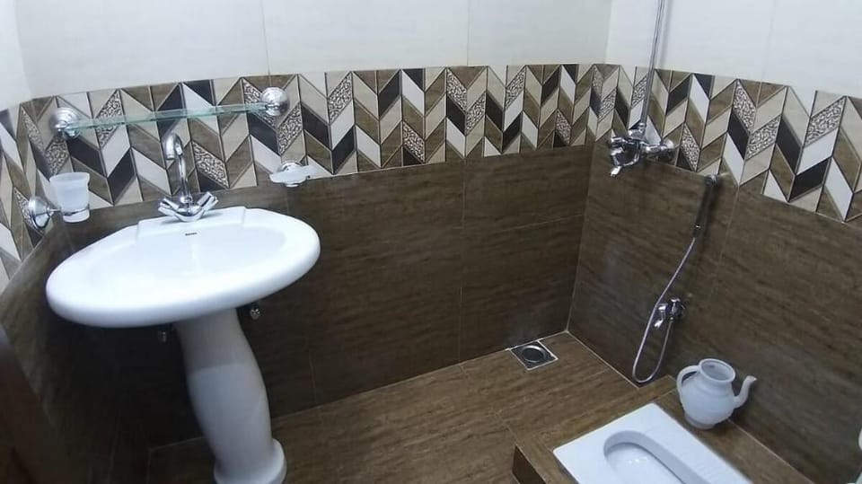 Five-Bedroom Vacation Home Vacation rental in Lahore
