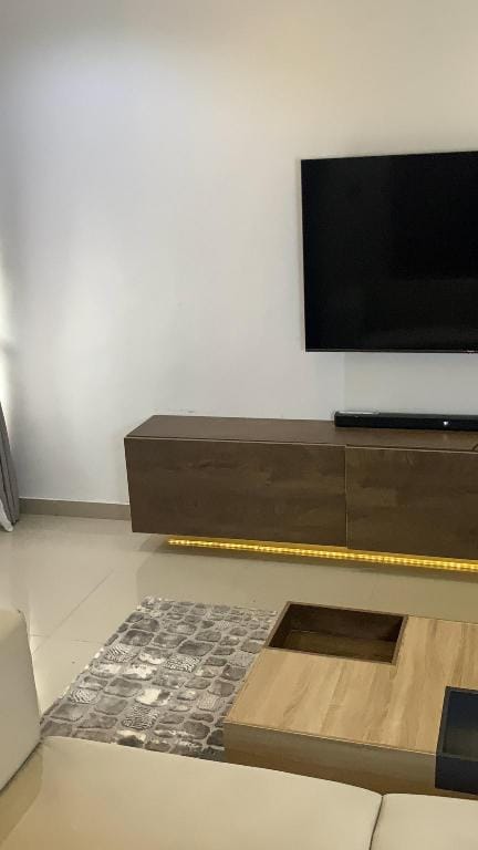 Modern 2 bedroom Terrace Duplex with free Wi-Fi  Vacation rental in Lagos, Nigeria