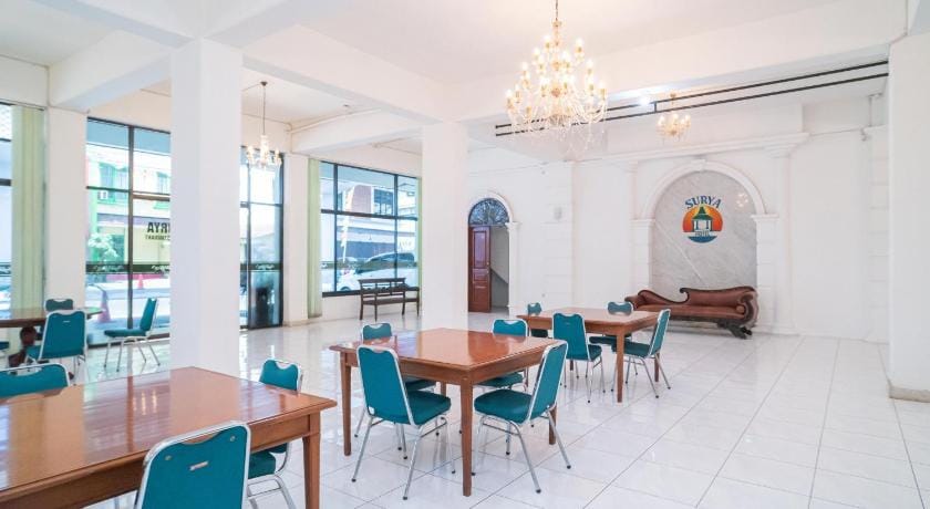 RedDoorz Plus @ Hotel Surya Solo Hotel in Special Region of Yogyakarta