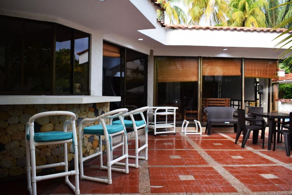 El peñon Relax home Vacation rental in Girardot