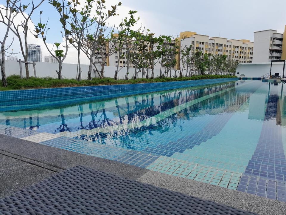 Seaview Comfort Spacious Stay @ City Centre By IZ Apartment in George Town
