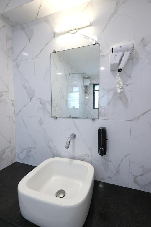Astonish 3 BHK Apartment BKC (Bandra) Apartment in Mumbai