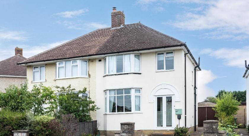 Cheerfull 3-Bedroom Home with parking & garden Vacation rental in Oxford