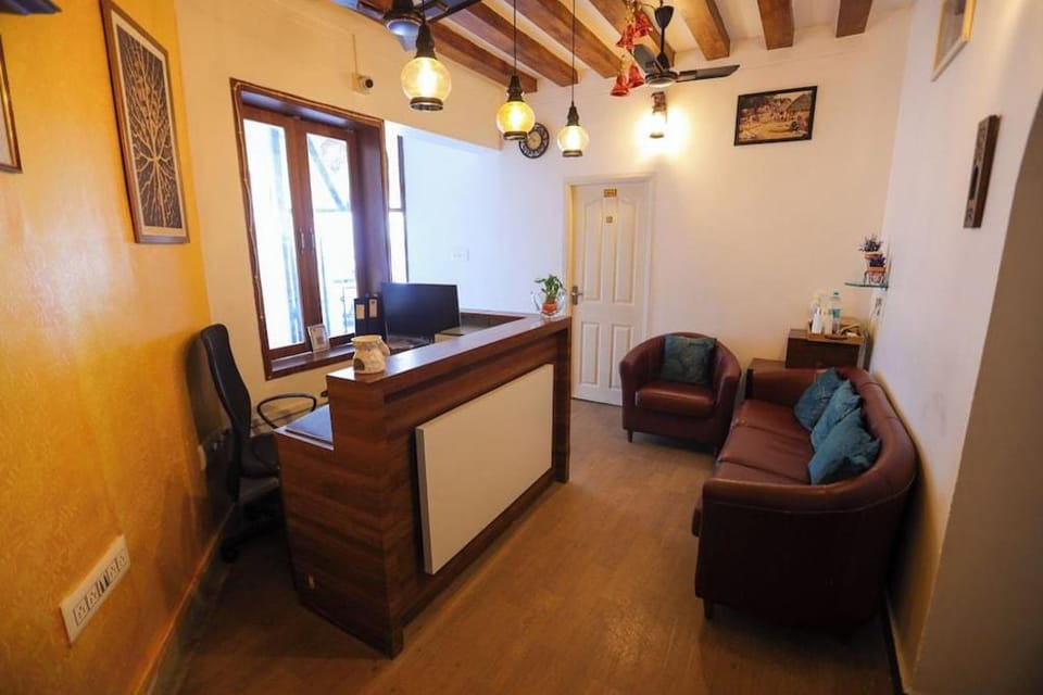Le Clarisse Guest House Hotel in Puducherry