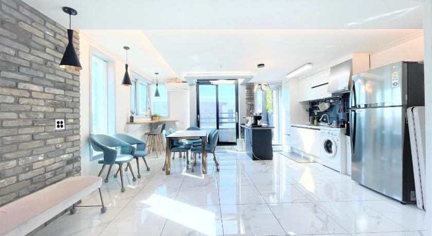 W Guesthouse Incheon Airport Bed and Breakfast in Gyeonggi-do