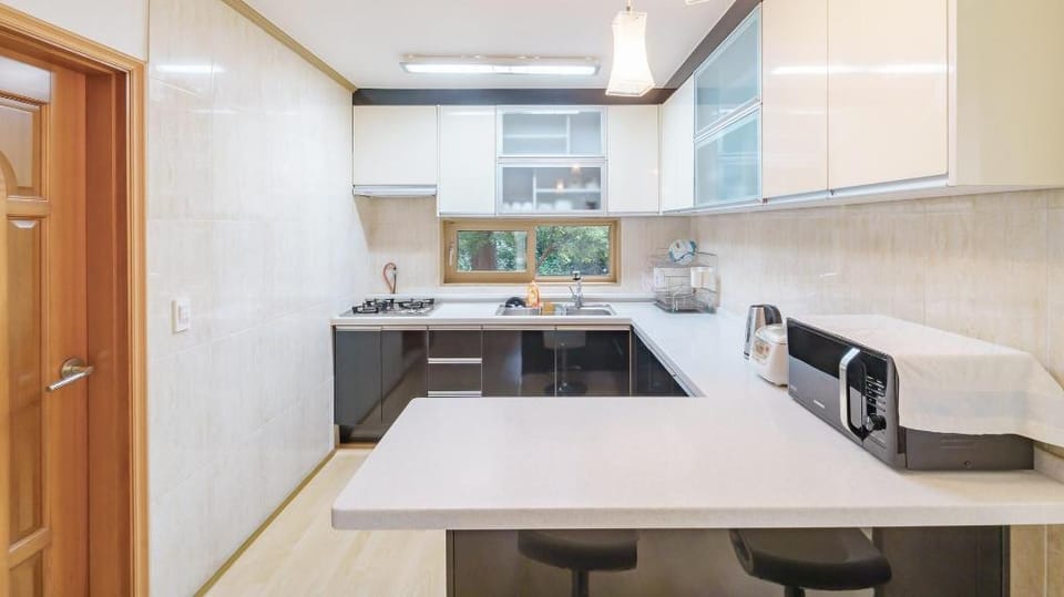 jeju oceancliffcottage Bed and Breakfast in South Korea