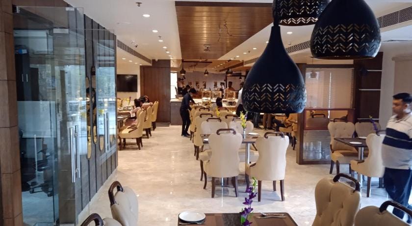 HOTEL TAJ PEARL Hotel in Agra