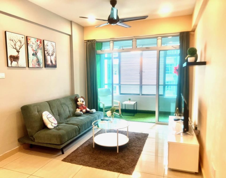 Midori Green 0510 Tmn Mount Austin @JB Apartment in Johor Bahru