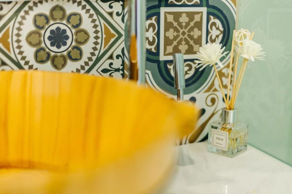 HanoiPlus-29$/ 6 PAXS?BEST VALUE in CITY CENTER? Vacation rental in Hanoi