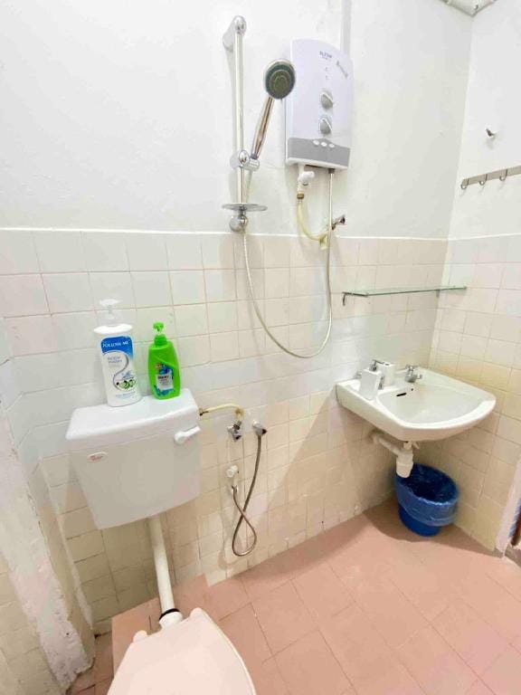 Cheerful 2-bedroom/Cheras Muda/Family/free parking Vacation rental in Federal Territory of Kuala Lumpur
