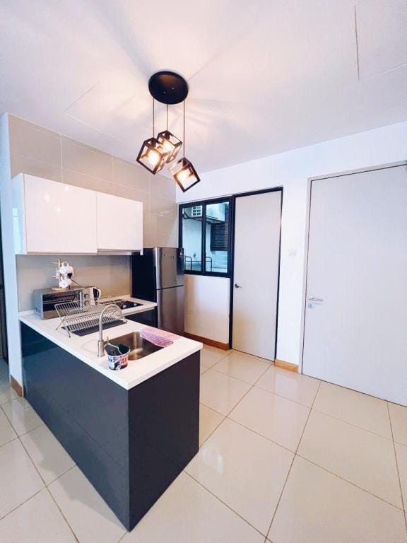 Connected train 3 Bedrooms(Above Mall)13a Apartment in Petaling Jaya