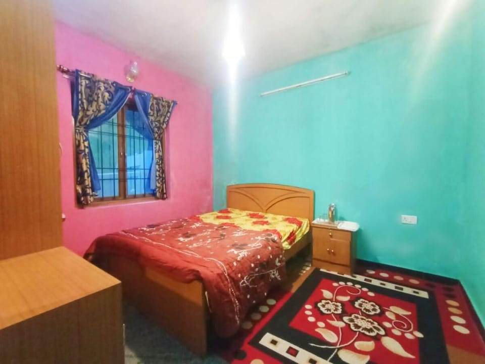 Cheerful 2bhk cottage with free parking premises Vacation rental in Kodaikanal